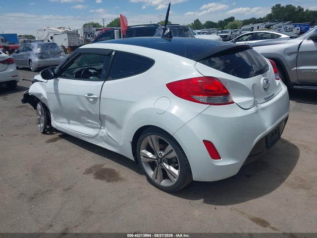 Hyundai Veloster 2016 KMHTC6AD8GU289362 Image 3