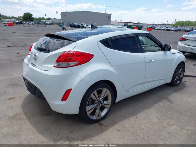 Hyundai Veloster 2016 KMHTC6AD8GU289362 Image 4