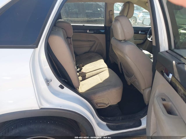 KIA SORENTO LX 2014 5XYKTCA63EG450540 Image 8
