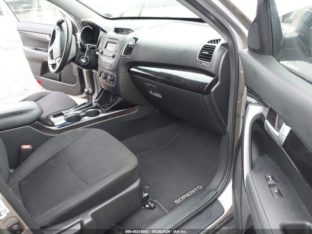 2015 Kia Sorento Lx მანქანა იყიდება აუქციონზე, vin: 5XYKT3A6XFG550846, აუქციონის ნომერი: 45214052