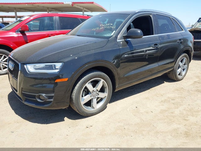 2015 Audi Q3 2.0t Premium Plus მანქანა იყიდება აუქციონზე, vin: WA1EFCFS2FR006346, აუქციონის ნომერი: 45214061