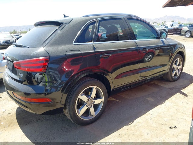 2015 Audi Q3 2.0t Premium Plus მანქანა იყიდება აუქციონზე, vin: WA1EFCFS2FR006346, აუქციონის ნომერი: 45214061