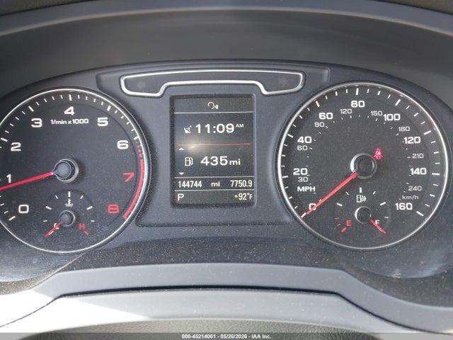 2015 Audi Q3 2.0t Premium Plus მანქანა იყიდება აუქციონზე, vin: WA1EFCFS2FR006346, აუქციონის ნომერი: 45214061