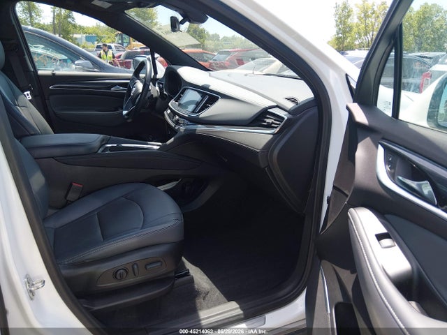 Продаж на аукціоні авто 2022 Buick Enclave Fwd Essence, vin: 5GAERBKW0NJ147303, номер лоту: 45214063