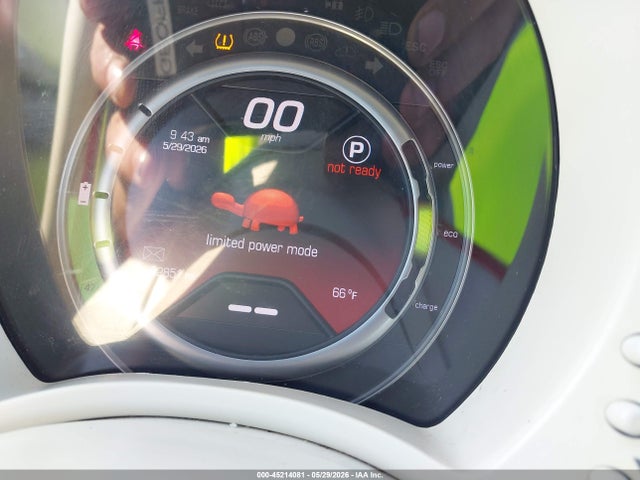 45214081 :رقم المزاد ، 3C3CFFGE7GT211018 vin ، 2016 Fiat 500e Battery Electric مزاد بيع