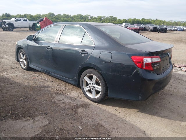 45214092 :رقم المزاد ، 4T1BF1FK4CU573868 vin ، 2012 Toyota Camry Se مزاد بيع