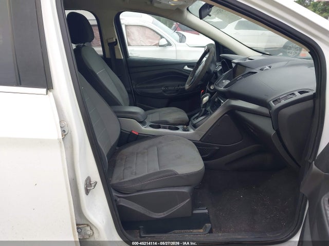 1FMCU0GX7FUB96679 Ford ESCAPE SE