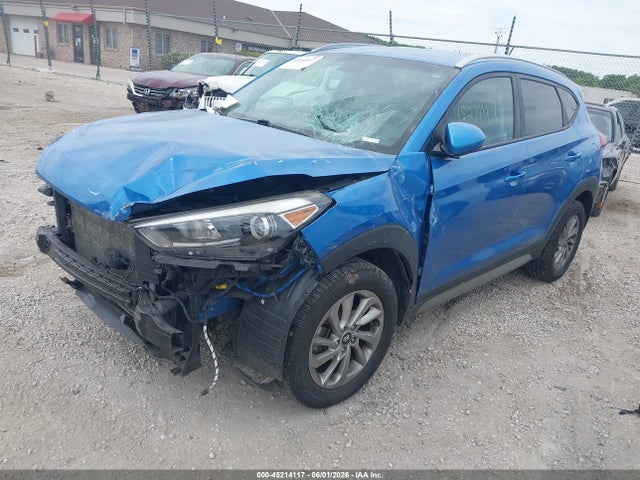 2017 Hyundai Tucson Se მანქანა იყიდება აუქციონზე, vin: KM8J3CA47HU275668, აუქციონის ნომერი: 45214117