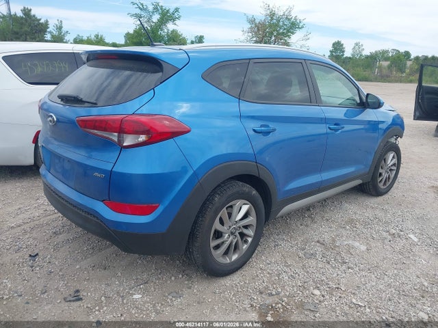 2017 Hyundai Tucson Se მანქანა იყიდება აუქციონზე, vin: KM8J3CA47HU275668, აუქციონის ნომერი: 45214117