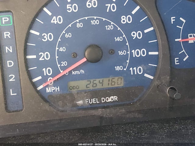 45214127 :رقم المزاد ، 4T3ZF13C02U434466 vin ، 2002 Toyota Sienna Xle مزاد بيع