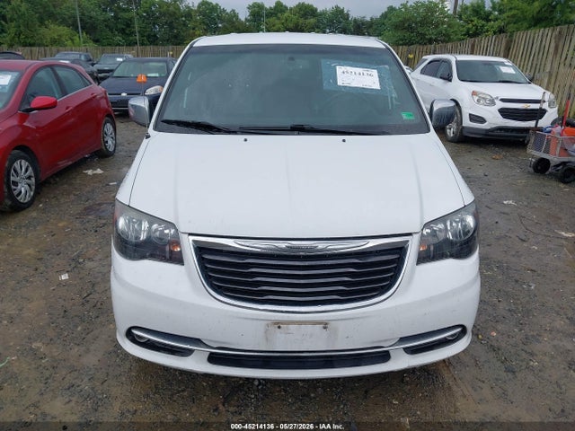 Продаж на аукціоні авто 2015 Chrysler Town & Country S, vin: 2C4RC1HG5FR590166, номер лоту: 45214136