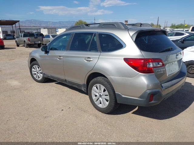 Продажа на аукционе авто 2018 Subaru Outback 2.5i Premium, vin: 4S4BSACC4J3353609, номер лота: 45214154