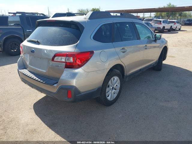 Продажа на аукционе авто 2018 Subaru Outback 2.5i Premium, vin: 4S4BSACC4J3353609, номер лота: 45214154