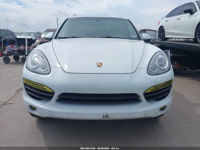 45214155 :رقم المزاد ، WP1AF2A23ELA82504 vin ، 2014 Porsche Cayenne Diesel Platinum Edition مزاد بيع