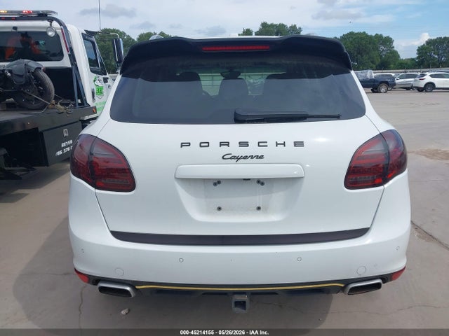 45214155 :رقم المزاد ، WP1AF2A23ELA82504 vin ، 2014 Porsche Cayenne Diesel Platinum Edition مزاد بيع