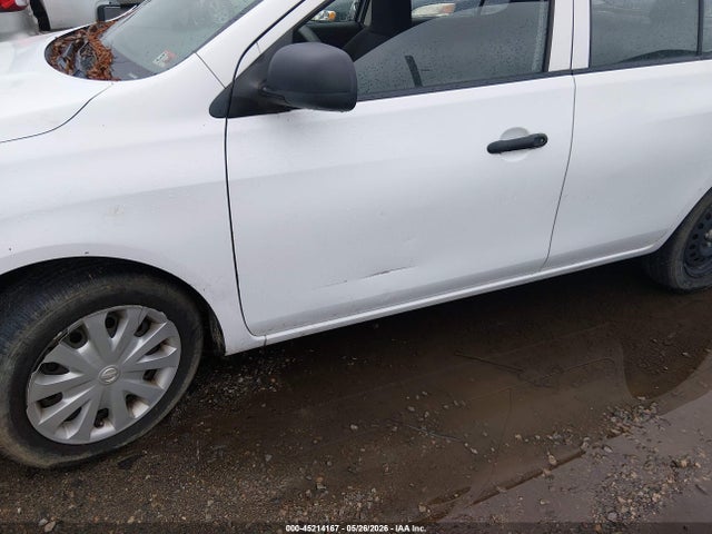 Продаж на аукціоні авто 2015 Nissan Versa 1.6 S+, vin: 3N1CN7AP3FL830165, номер лоту: 45214167