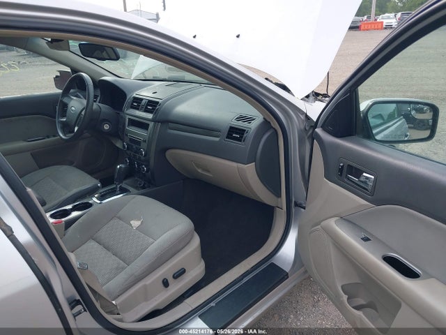 45214176 :رقم المزاد ، 3FAHP0CGXBR269946 vin ، 2011 Ford Fusion Sel مزاد بيع