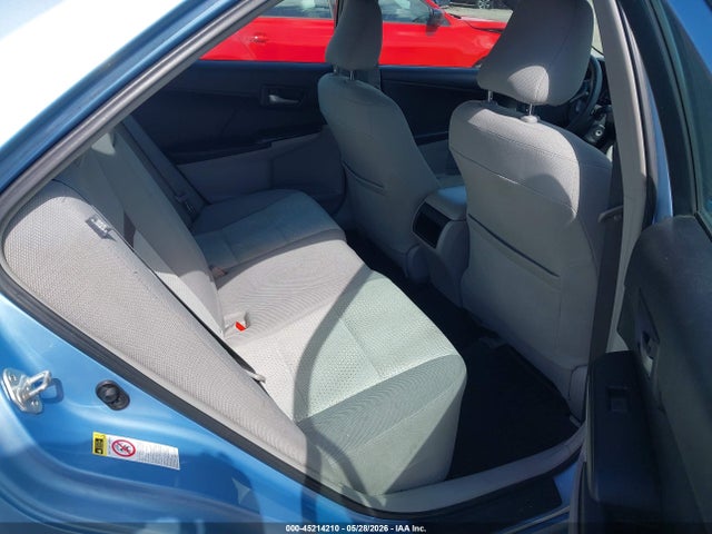 45214210 :رقم المزاد ، 4T4BF1FK0CR204401 vin ، 2012 Toyota Camry Le مزاد بيع