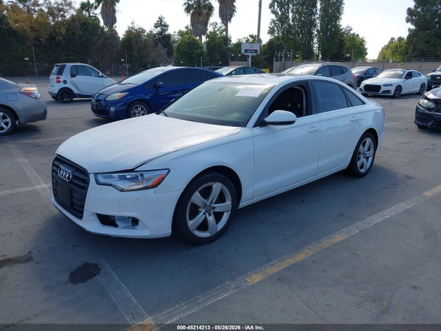 45214213 :رقم المزاد ، WAUDFAFC3CN163690 vin ، 2012 Audi A6 2.0t Premium مزاد بيع