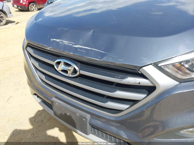 Продажа на аукционе авто 2017 Hyundai Tucson Eco, vin: KM8J33A22HU481575, номер лота: 45214227
