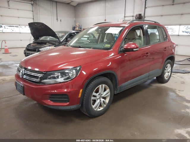 Aukcja sprzedaży 2016 Volkswagen Tiguan S, vin: WVGBV7AXXGW021066, numer aukcji: 45214263