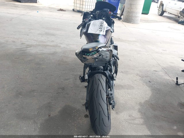 Продаж на аукціоні авто 2019 Kawasaki Ex650 J, vin: JKAEXEJ10KDA04029, номер лоту: 45214317