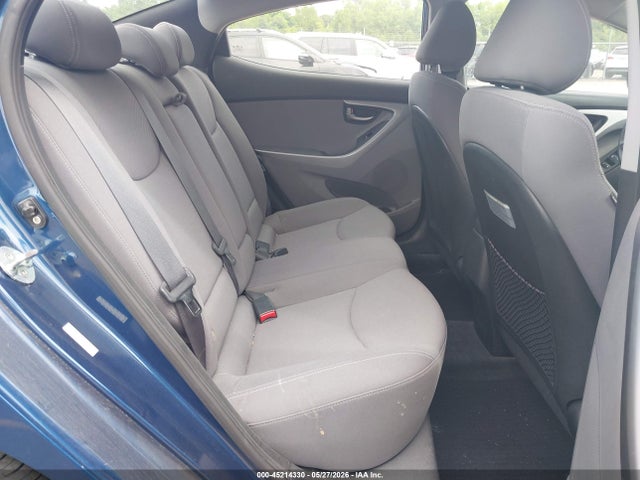 Продаж на аукціоні авто 2016 Hyundai Elantra Se, vin: KMHDH4AE0GU543245, номер лоту: 45214330