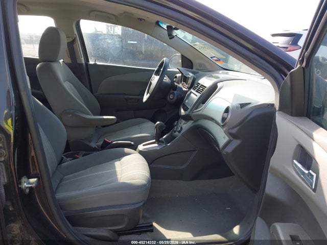 2015 Chevrolet Sonic Lt Auto მანქანა იყიდება აუქციონზე, vin: 1G1JC5SH1F4161107, აუქციონის ნომერი: 45214332