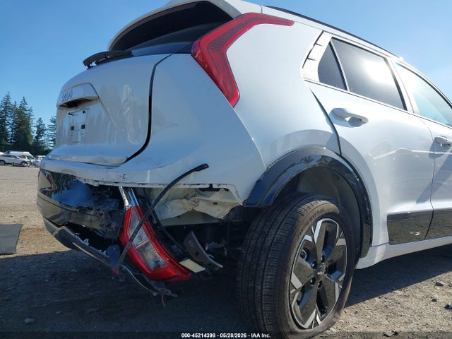 Продаж на аукціоні авто 2025 Kia Niro Ev Wind, vin: KNDCR3L16S5135899, номер лоту: 45214398