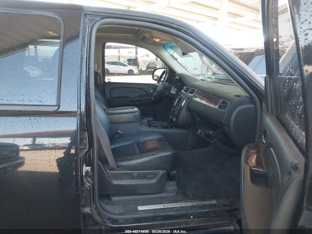45214406 :رقم المزاد ، 1GKFK63858J194740 vin ، 2008 Gmc Yukon Denali مزاد بيع