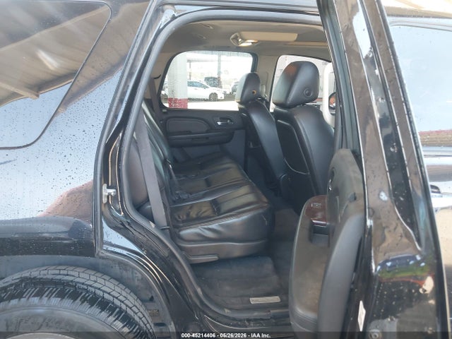 45214406 :رقم المزاد ، 1GKFK63858J194740 vin ، 2008 Gmc Yukon Denali مزاد بيع