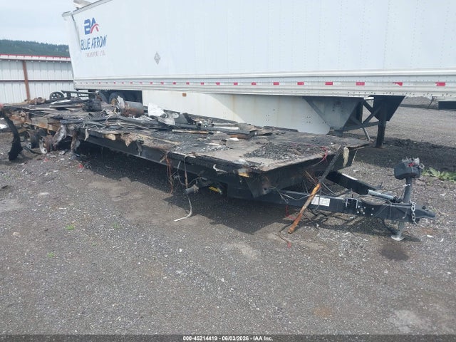 Forest River Salem 31ft 2018 4X4TSMG20J8064185 Image 1
