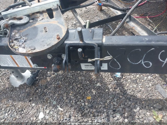 Forest River Salem 31ft 2018 4X4TSMG20J8064185 Image 15