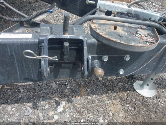 Forest River Salem 31ft 2018 4X4TSMG20J8064185 Image 12