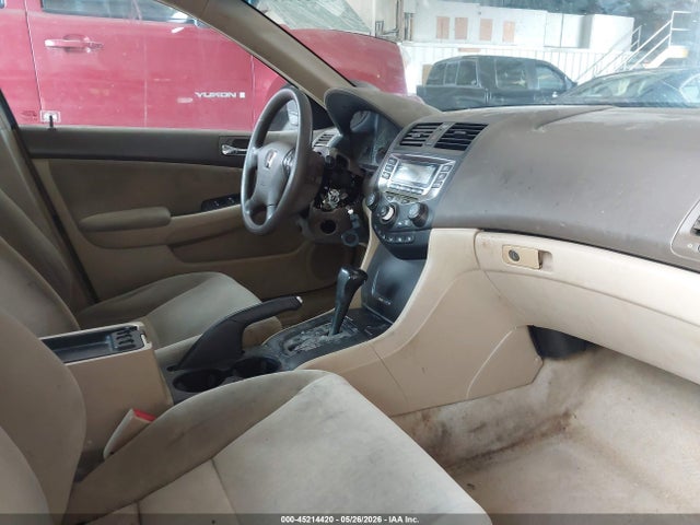 Auction sale of the 2005 Honda Accord 2.4 Lx, vin: 1HGCM56435A164676, lot number: 45214420