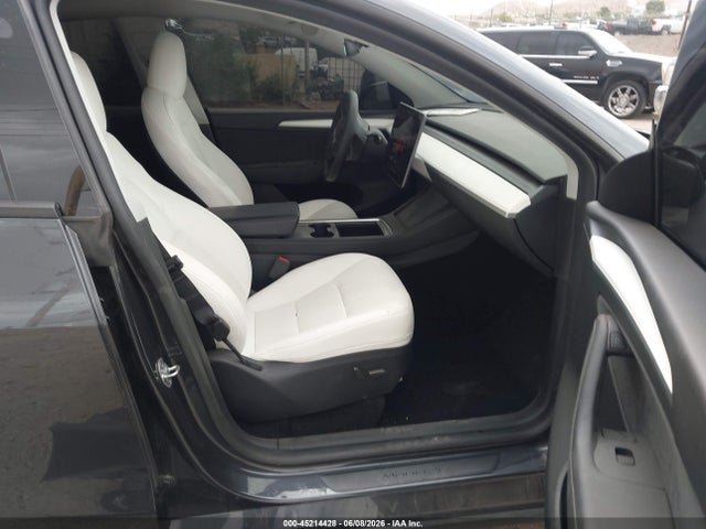 Продаж на аукціоні авто 2025 Tesla Model Y Long Range Dual Motor Rear-wheel Drive, vin: 7SAYGDED1SF243289, номер лоту: 45214428