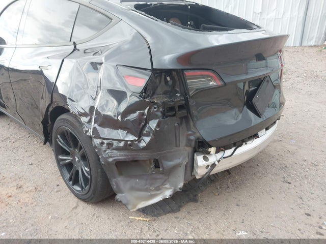 Продаж на аукціоні авто 2025 Tesla Model Y Long Range Dual Motor Rear-wheel Drive, vin: 7SAYGDED1SF243289, номер лоту: 45214428