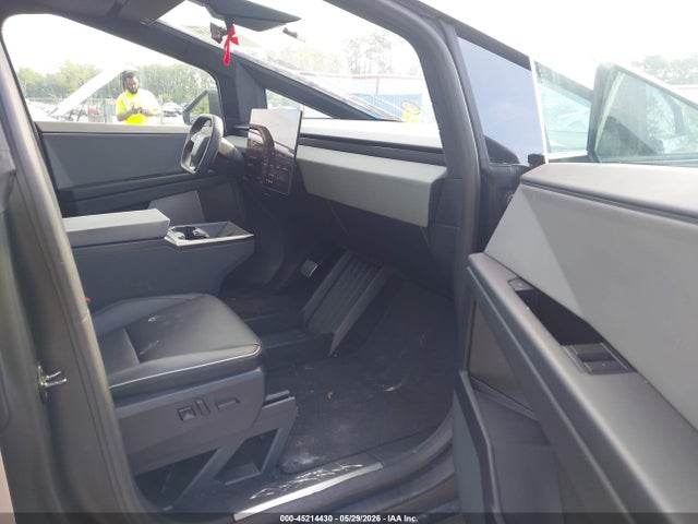 2024 Tesla Cybertruck მანქანა იყიდება აუქციონზე, vin: 7G2CEHED5RA056940, აუქციონის ნომერი: 45214430
