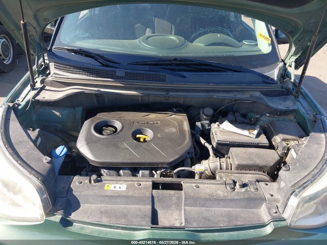 KIA SOUL + 2014 KNDJP3A59E7058683 Image 10