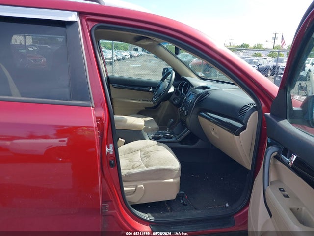 Продажа на аукционе авто 2011 Kia Sorento Lx, vin: 5XYKTDA11BG045881, номер лота: 45214669