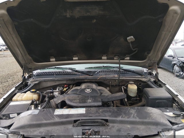 45214714 :رقم المزاد ، 1GYEK63N22R130302 vin ، 2002 Cadillac Escalade Standard مزاد بيع