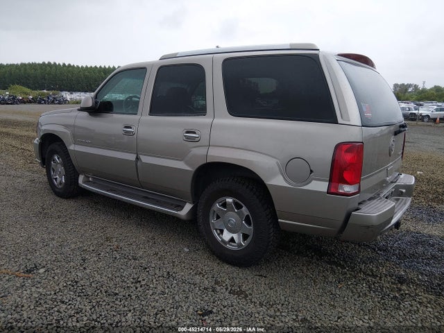 45214714 :رقم المزاد ، 1GYEK63N22R130302 vin ، 2002 Cadillac Escalade Standard مزاد بيع