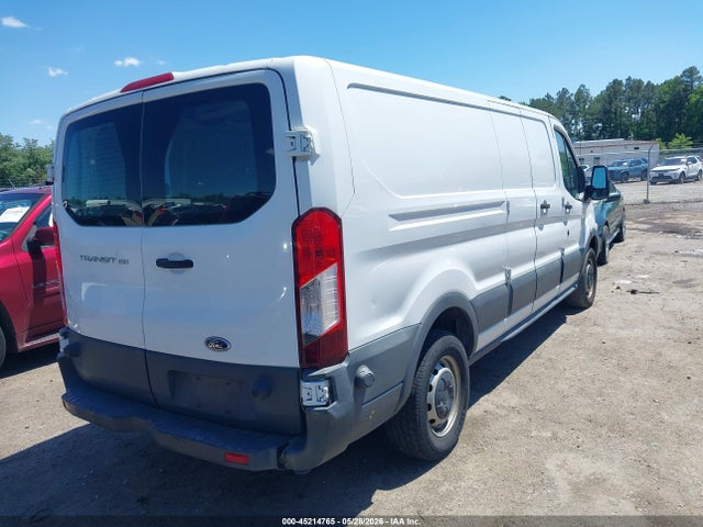 45214765 :رقم المزاد ، 1FTYE9ZM6FKA20796 vin ، 2015 Ford Transit-150 مزاد بيع