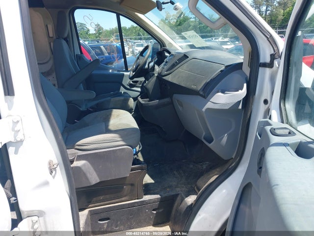 45214765 :رقم المزاد ، 1FTYE9ZM6FKA20796 vin ، 2015 Ford Transit-150 مزاد بيع
