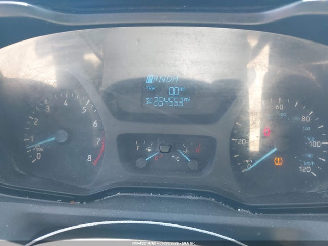 45214765 :رقم المزاد ، 1FTYE9ZM6FKA20796 vin ، 2015 Ford Transit-150 مزاد بيع