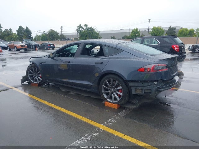 Tesla MODEL S 2016 5YJSA1E43GF174938 Image 3