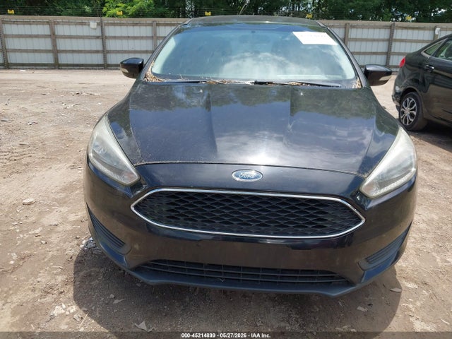 45214899 :رقم المزاد ، 1FADP3F25HL253497 vin ، 2017 Ford Focus Se مزاد بيع