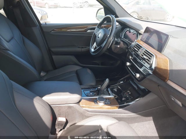 45214975 :رقم المزاد ، 5UXTR9C54KLR03380 vin ، 2019 Bmw X3 Xdrive30i مزاد بيع