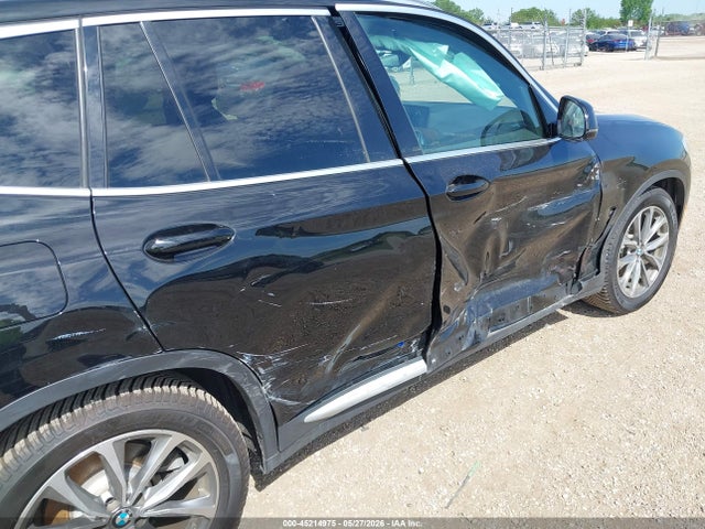 45214975 :رقم المزاد ، 5UXTR9C54KLR03380 vin ، 2019 Bmw X3 Xdrive30i مزاد بيع