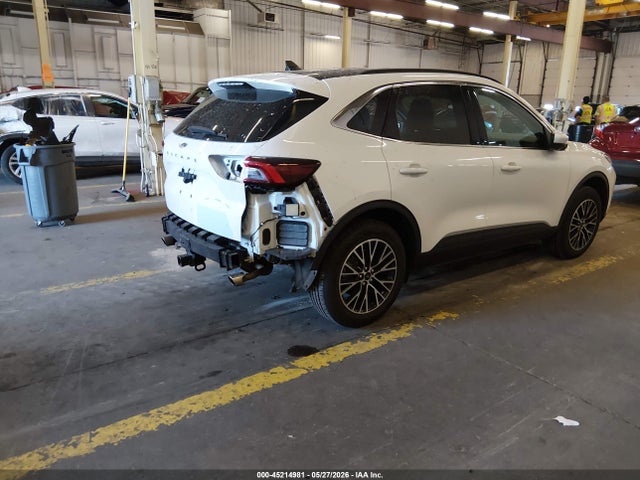 Ford Escape Phev 2023 1FMCU0E14PUA03095 Image 4
